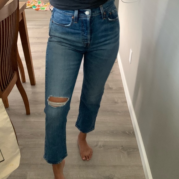 ❤️SOLD❤️LEVI’S JEANS - Picture 6 of 7